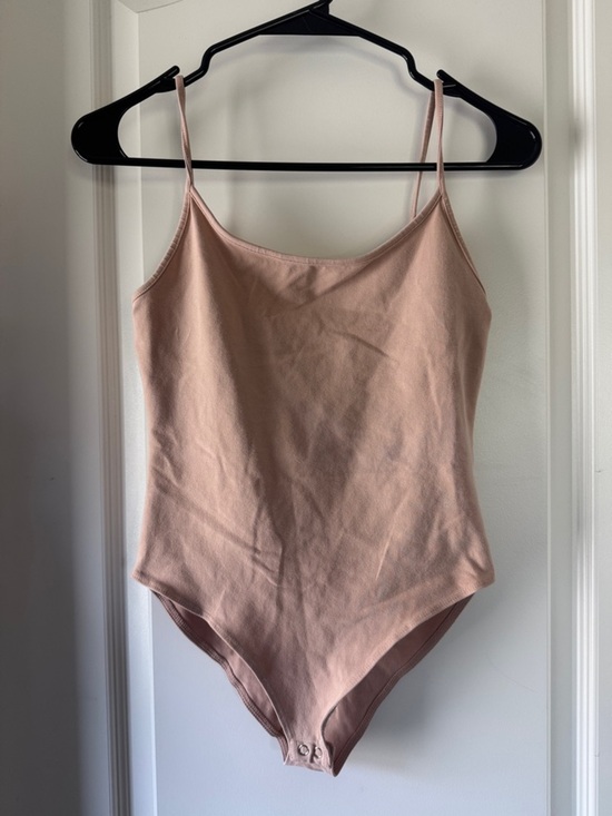 Forever 21 Tops - Forever 21 Blush Pink Spaghetti Strap Bodysuit / BB19